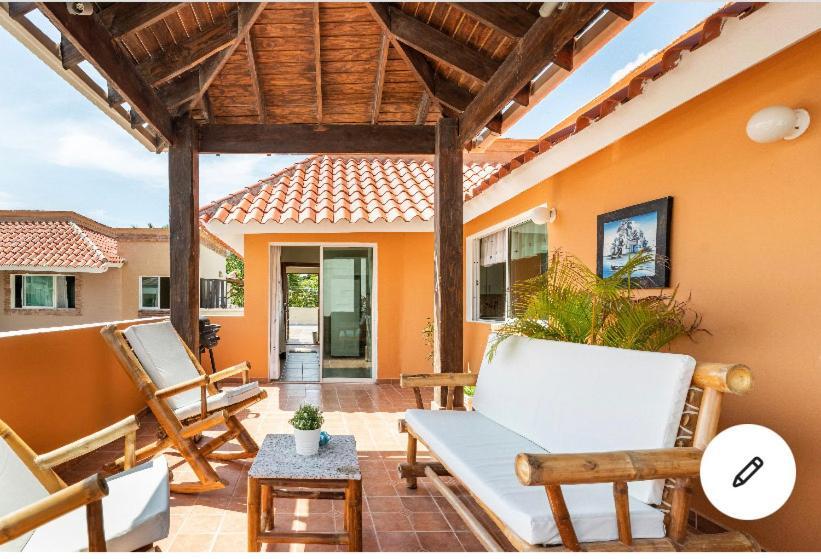 Hostal Las Rosas De Punta Cana Kültér fotó
