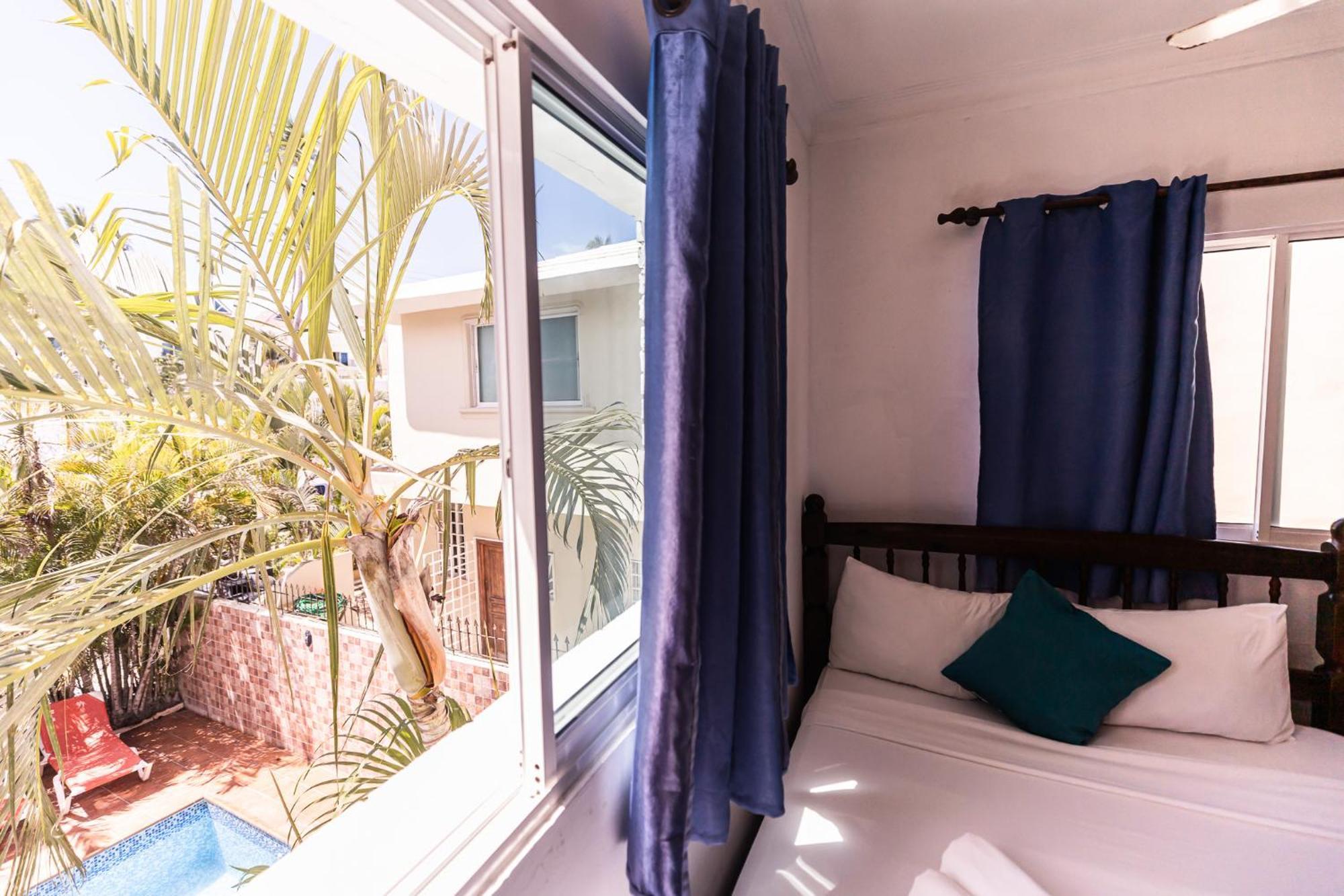 Hostal Las Rosas De Punta Cana Kültér fotó